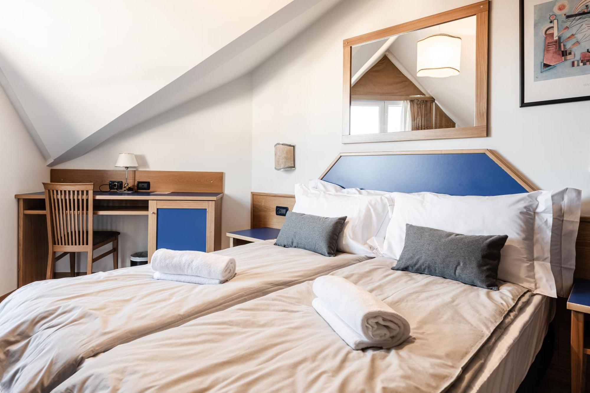 Hotel Garni Meledrio Dimaro Ngoại thất bức ảnh