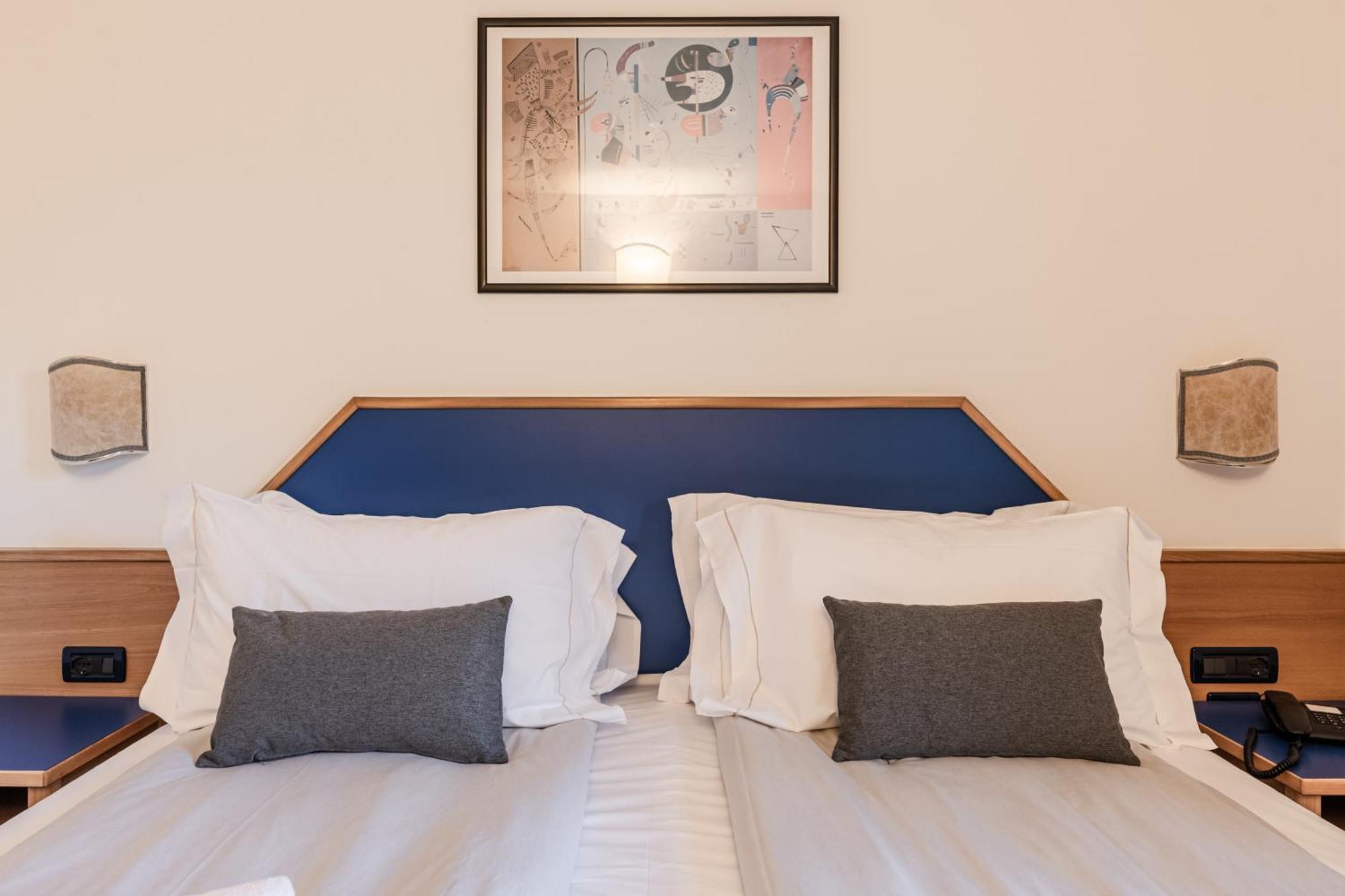 Hotel Garni Meledrio Dimaro Ngoại thất bức ảnh